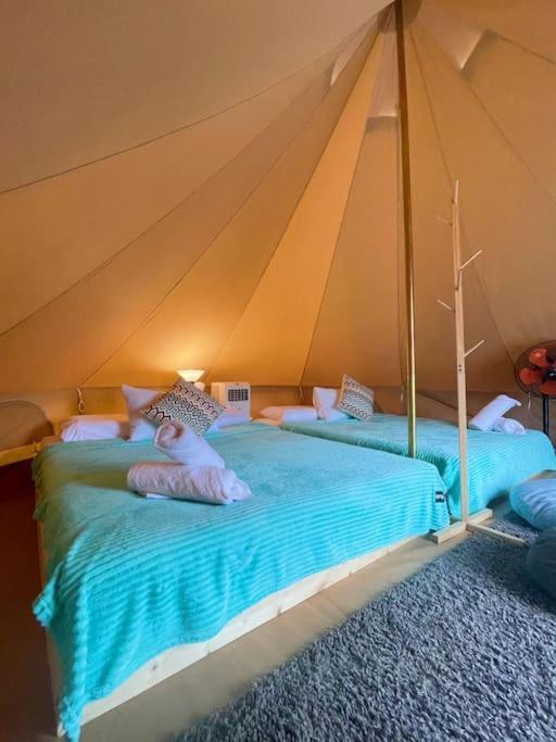 Rembulan Escape Bell Tent 2 Kampung Penarik Exteriör bild